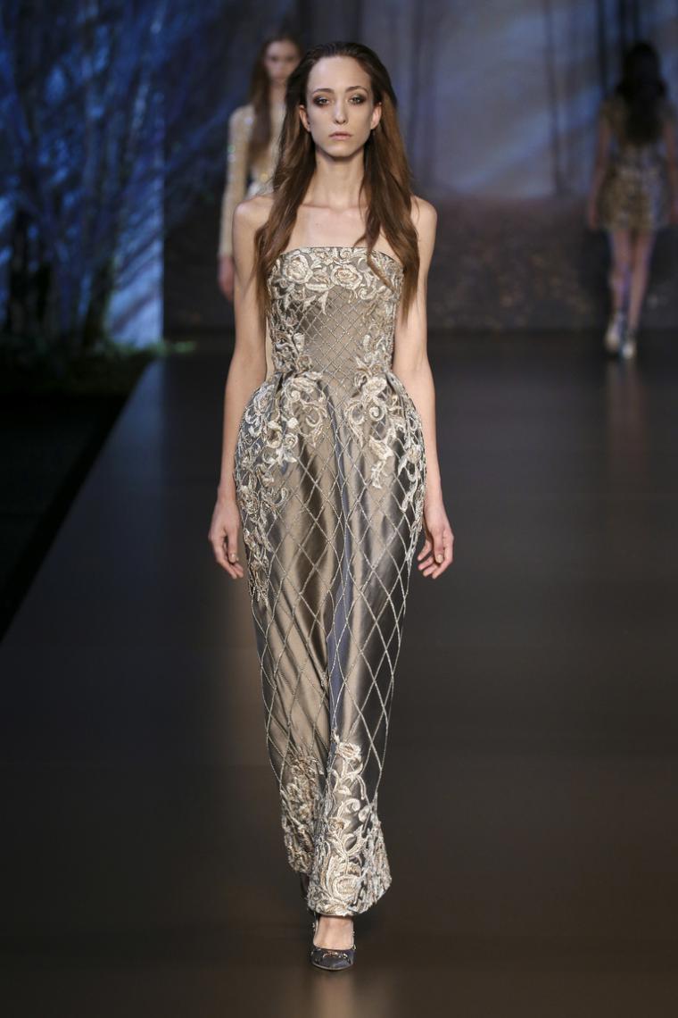 Русская сказка от Ralph & Russo осень-зима 2015 - 2016: великолепные и царственные наряды Русская сказка от Ralph & Russo осень-зима 2015 - 2016: великолепные и царственные наряды