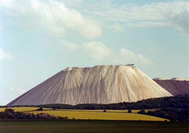 Самая большая в мире гора поваренной соли Монте Кали, гора, поваренная, соль