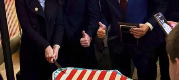 Гренландию «поделили и съели»: республиканцы оригинально поддержали Трампа