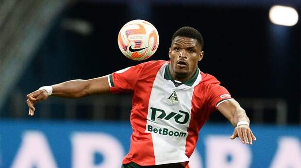 Камерунец из «Локомотива» по-русски обратился к болельщикам перед матчем РПЛ