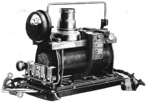 Аккумулятор для зарядки первых электровибраторов