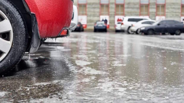 Москвичей предупредили о сильной гололедице