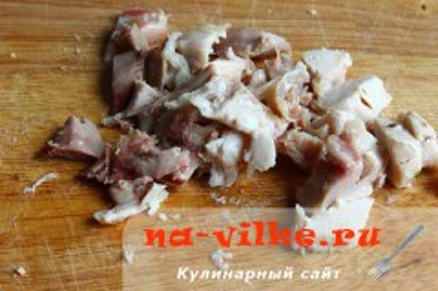 Овощной салат с курицей