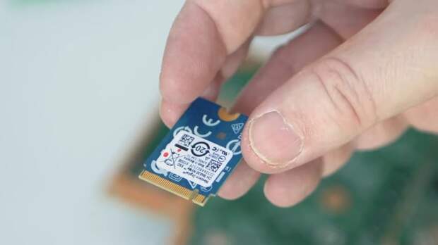 Специалист установил SSD от Xbox Series S в PlayStation 5. Результат вполне ожидаемый Специалист установил SSD от Xbox Series S в PlayStation 5. Результат вполне ожидаемый