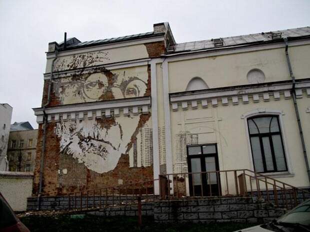 Портреты вырезанные на стенах (Москва) (2)