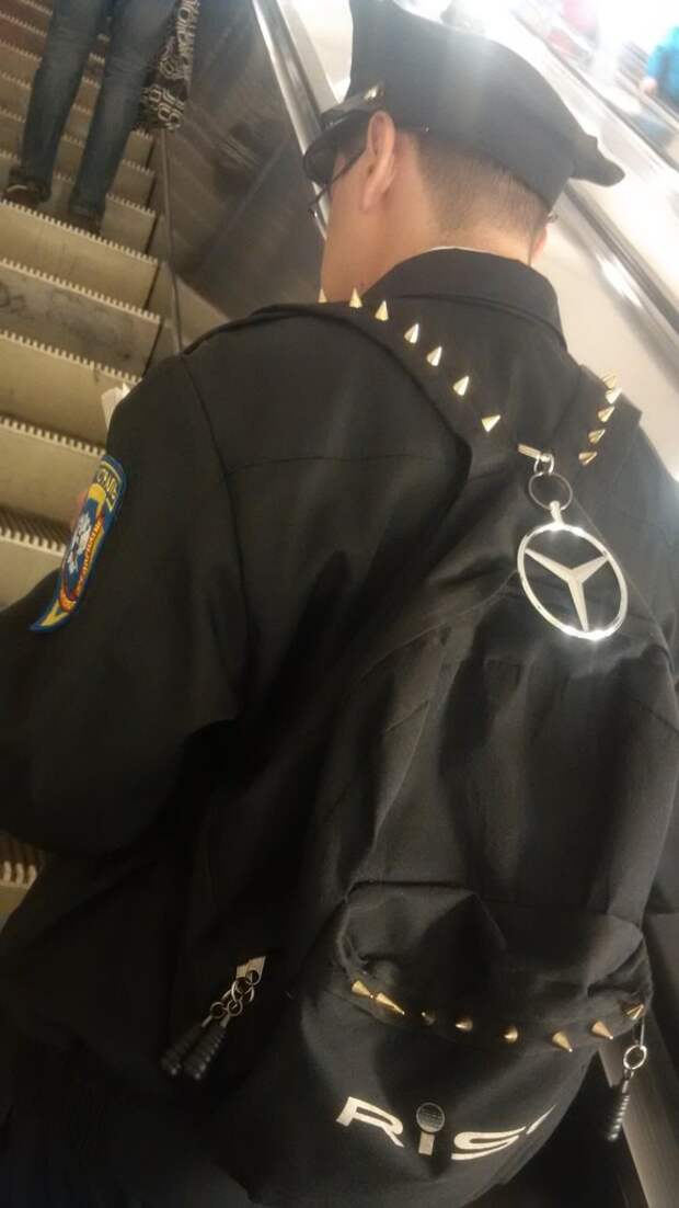 Купил себе Mercedes метро, мода, юмор