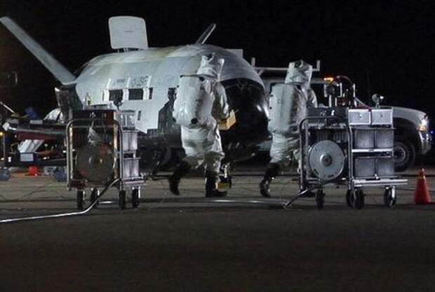 U.S. Air Force moving X-37B spaceplanes to former shuttle hangars