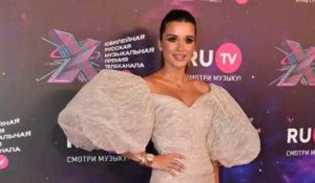 Разведенка Бородина побила оставшуюся без денег Бузову после громкого скандала