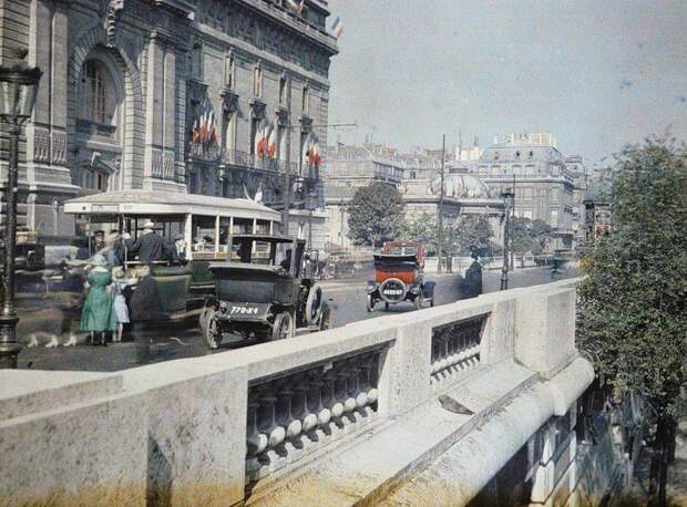 Автомобили в Париже около 1920 г.: ретро автомобили, ретро фото, фото