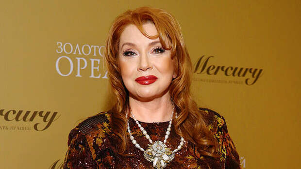 Сотникова сделала неудачную пластику