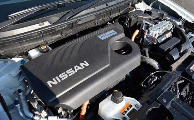 фото двигателя Nissan X-Trail Hybrid 2016