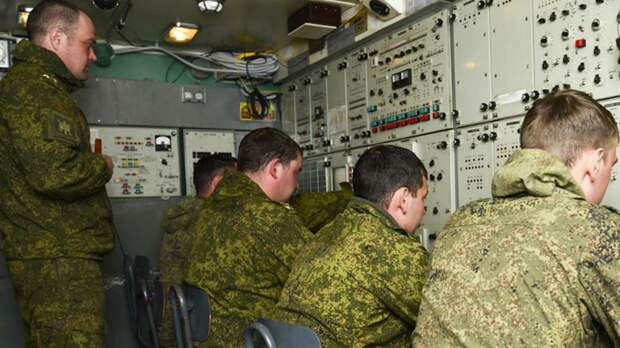 Средства ПВО России перехватили восемь снарядов РСЗО HIMARS за сутки
