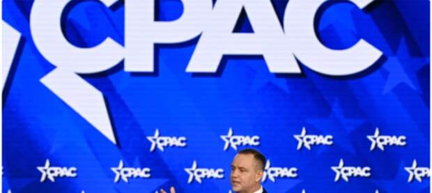 «Это Европа — зло и полна преступников, а не Россия». В Польше резко раскритиковали антироссийские посылы Нвроцкого