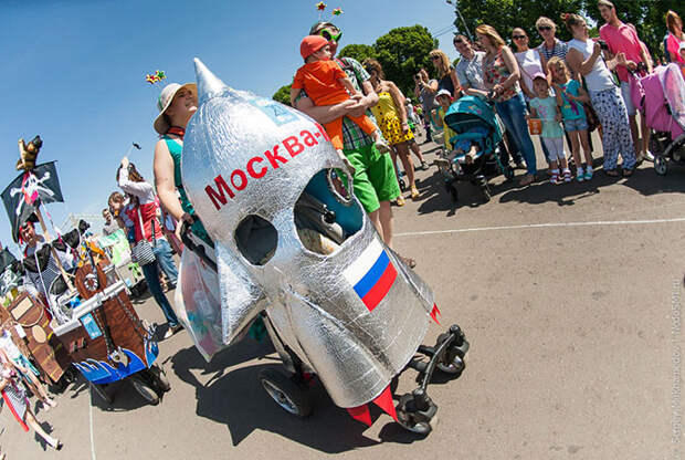Как прошёл парад колясок 2014 в Москве