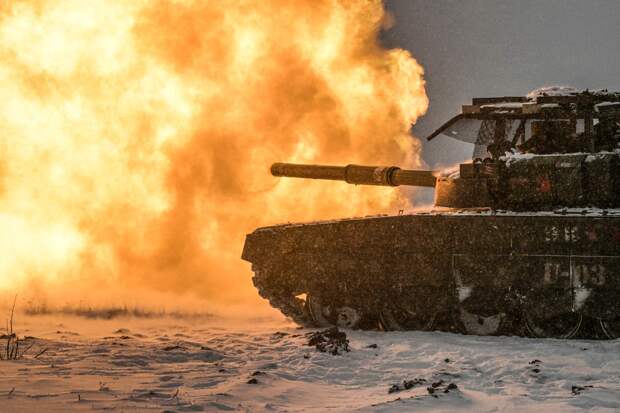 Новый этап СВО и стратегический треугольник: ВСУ бегут с поля боя