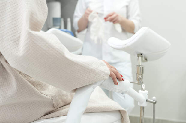 Женщина неожиданно родила после пешего похода длиной 2400 километров