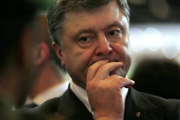 Польский депутат предложил Порошенко показаться врачу Польский депутат предложил Порошенко показаться врачу