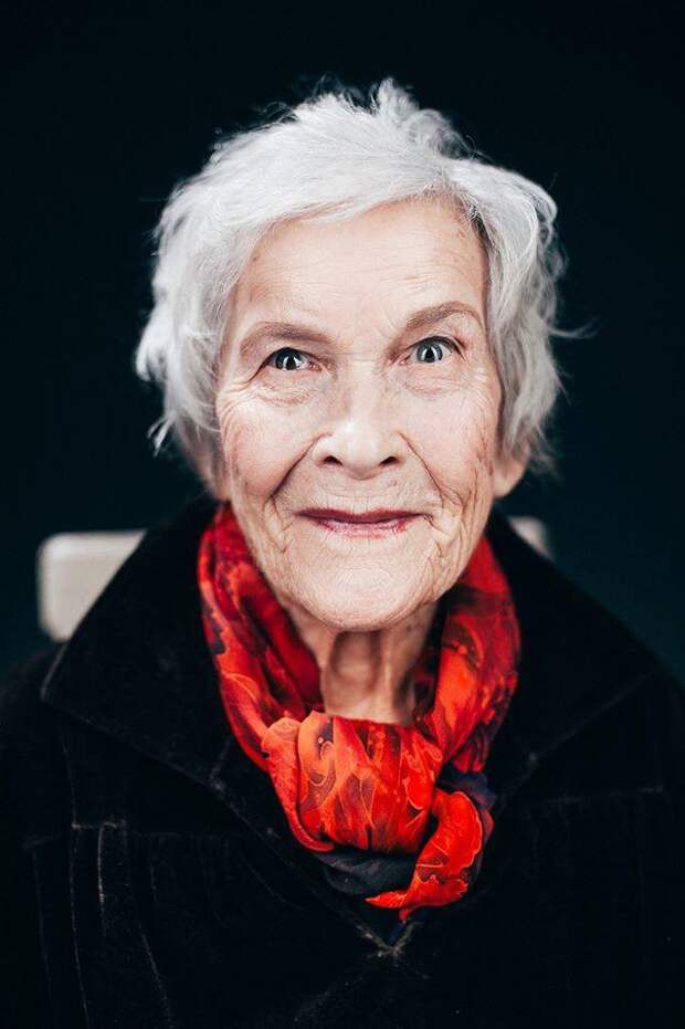 Ей 94 и она прекрасна! Поразительная работа фотохудожника и стилиста-визажиста бабушка, фотография