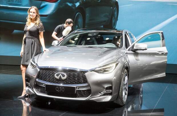 Самый маленький Infiniti Q30 впервые показали во Франкфурте