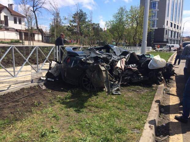 Футболист сборной России разбил свой Nissan GT-R gt-r, nissan, авария, авто, дтп, футболист