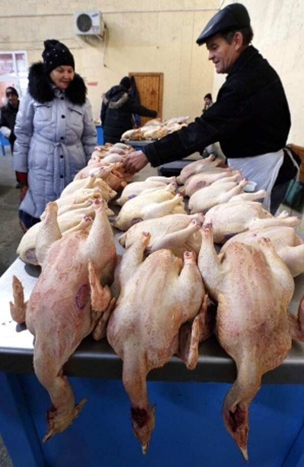 Новогодний стол: как изменились цены на продукты за год