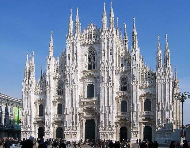 Миланский собор (Италия) красиво. необычно, храм. мир