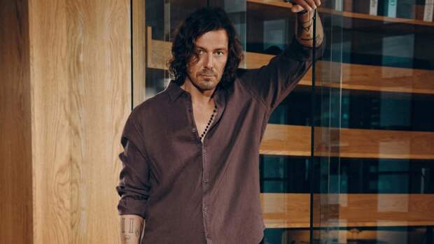 Съемку теннисиста Марата Сафина для бренда описали в сети фразой «что вы творите»