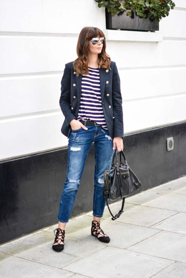 EJSTYLE-Emma-Hill-Aquazzura-flats-dupes-Balenciaga-city-bag-black-Ripped-boyfriend-jeans-breton-stripe-top-Superdry-muse-navy-blazer-mirrored-sunglasses-OOTD-casual-weekend-outfit