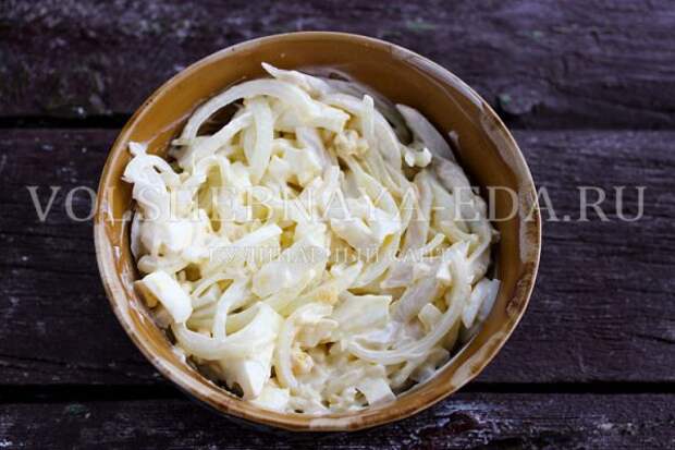 salat s kalmarami i yajtsom 5