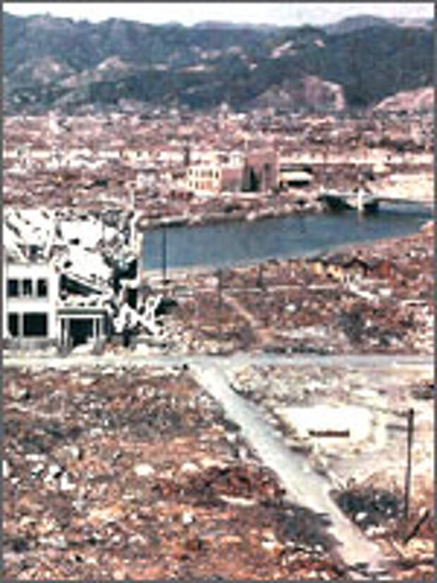 Рис.5. Хиросима после воздушного ядерного взрыва в 1945 году