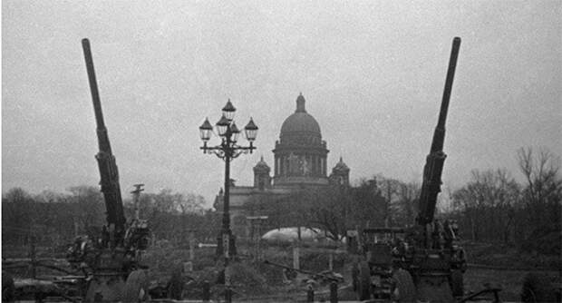 Операция «Январский гром»:27 января 1944 года — день полного освобождения Ленинграда от блокады