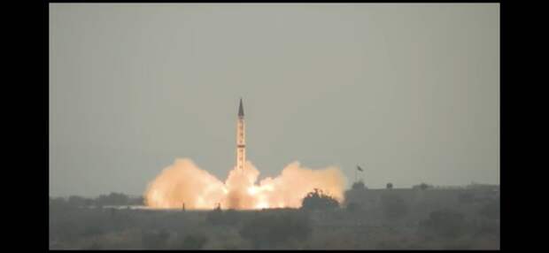 Испытания баллистической ракеты Shaheen-3