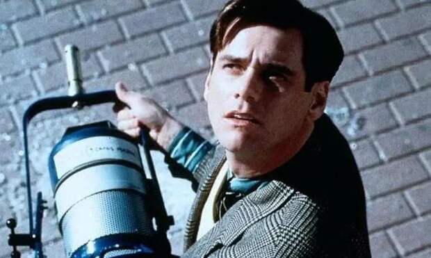 Вот теперь точно маска: что случилось с лицом Джима Керри