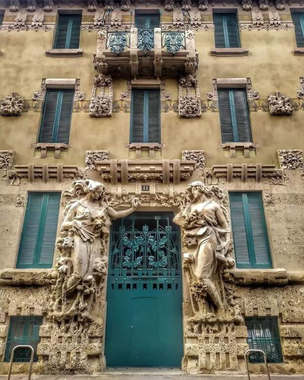 Некоторые здания и детали в Европе