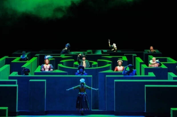 В Малом театре в каникулы представят лучшие комедии и водевили