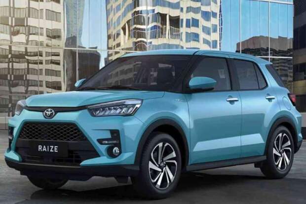 Кроссовер Toyota с левым рулем по цене Весты: есть ли такой в России