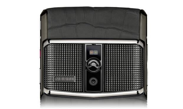 Vertu New Signature Touch
