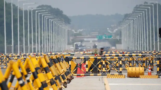 Режим локдауна введён в северокорейском Кэсоне