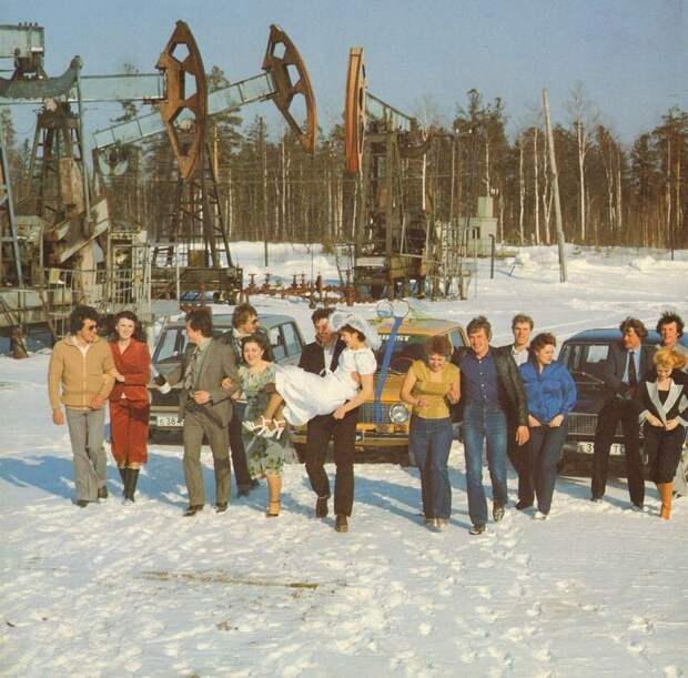 Колорит свадеб СССР (23 фото) Колорит свадеб СССР (23 фото)