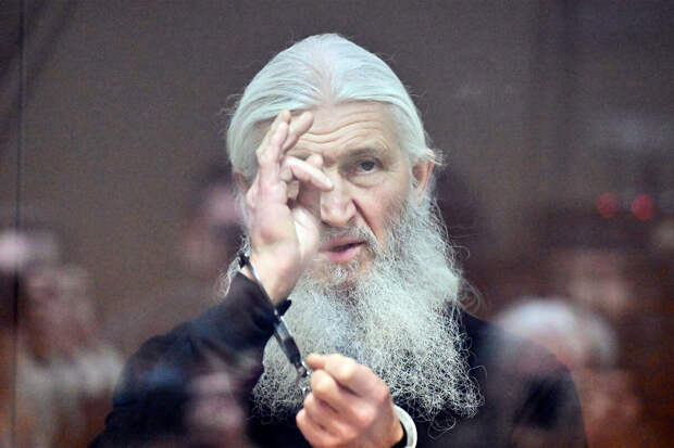 В реестр экстремистов и террористов Росфинмониторинга внесли отца Сергия