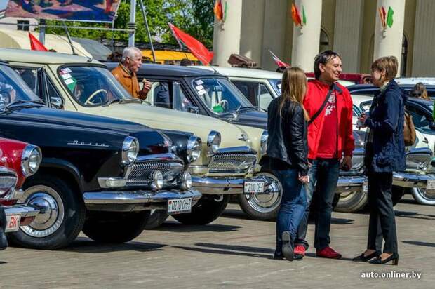 Парад ретро автомобилей в Минске Парад ретро автомобилей в Минске авто, встреча, минск, олдтаймер, ретро автомобили