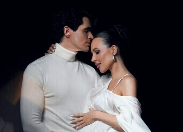 «Боль возвращается»: жених беременной Лерчек рассказал о предстоящей операции