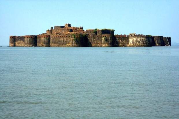 Форт Murud-Janjira, Индия. 10 самых впечатляющих морских фортов