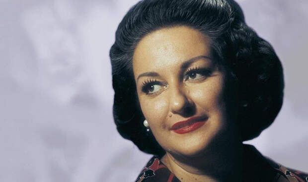 «Такой пышке место на кухне»: как Монтсеррат Кабалье утерла нос импресарио и покорила мир, но ушла из жизни после 2 инсультов