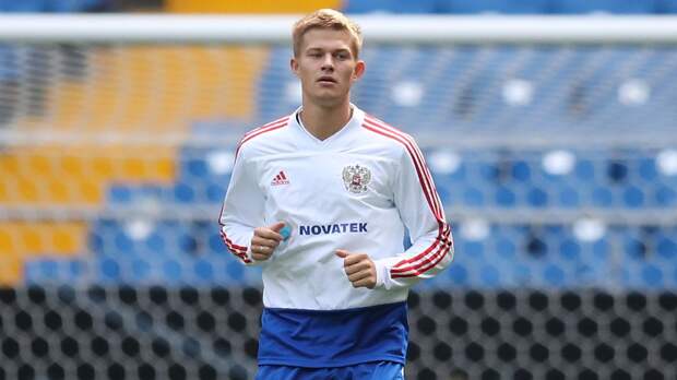 Защитник с опытом игры за сборную России перешел в китайский «Чэнду»