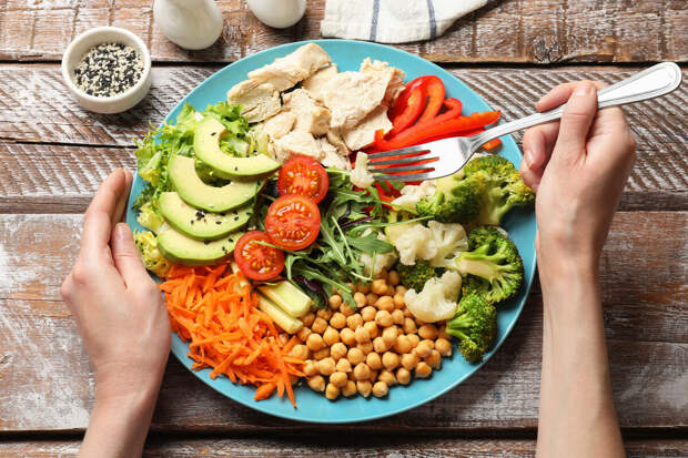 Диетолог Королева: избыток белка грозит развитием рака и аутоиммунных болезней