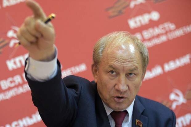Валерий Рашкин, депутат ГД от КПРФ.png Валерий Рашкин, депутат ГД от КПРФ.png