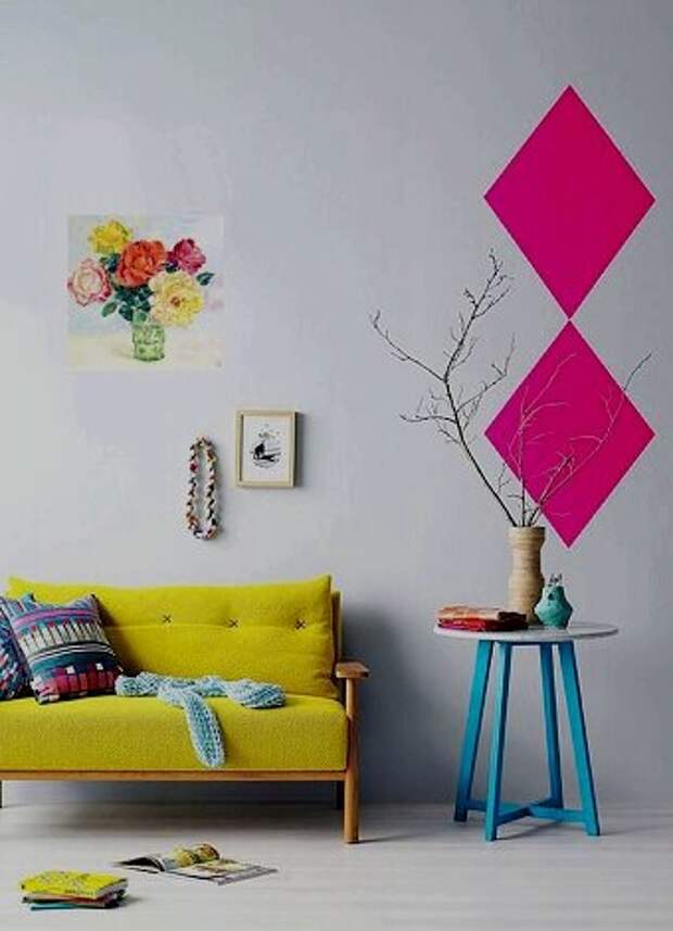 Добавление цвета на стену, потолок, пол или мебель принято считать самой быстрой и эффектной «встряской» для скучной атмосферы.-5