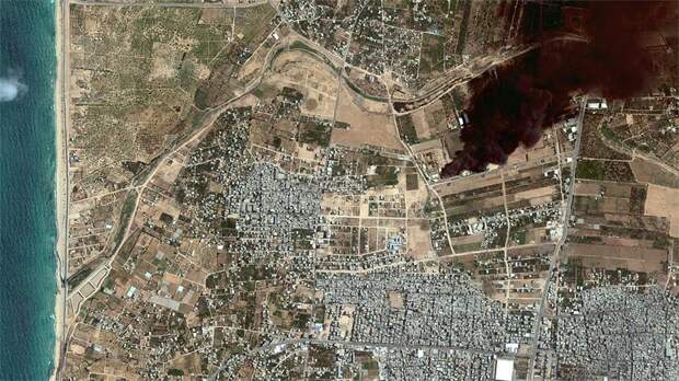 22. Горящие цистерны с топливом, сектор Газа google earth, земля, фото