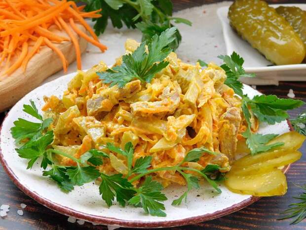 Салаты из моркови - 9 вкусных рецептов